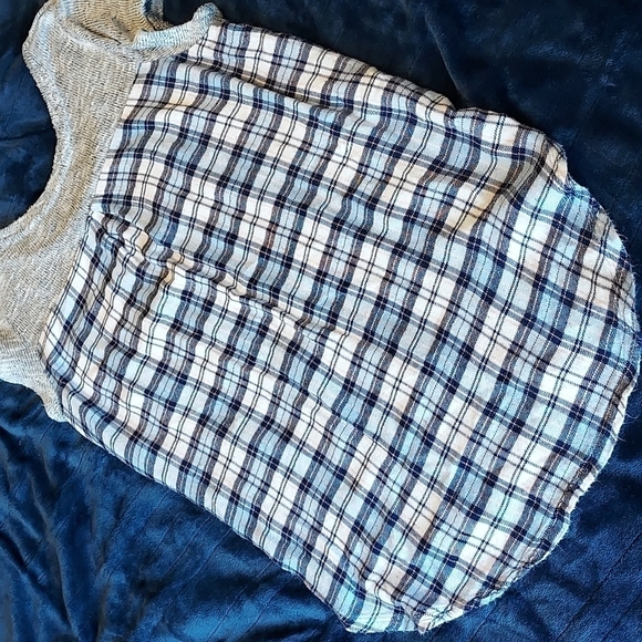 Almost Famous top short sleeved plaid back size M - Picture 5 of 5